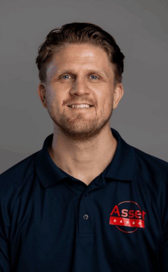 Portrait of Steven Halhead wearing an Asset Cargo polo shirt.